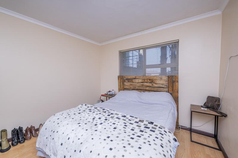 To Let 6 Bedroom Property for Rent in Kleinbron Estate Western Cape